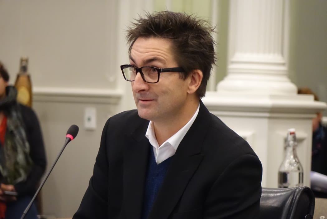Jeremy Head, landscape architect for a wind farm opponent.