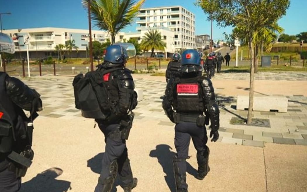 French gendarmes deployed in Dumbéa on 24 June 2024 – Photo NC la 1ère