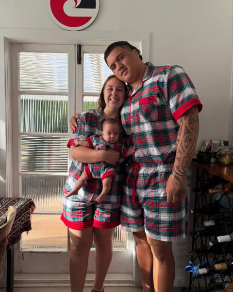 All Blacks prop Tamaiti Williams with partner Alice Weir and daughter Kaea on Christmas in 2024.