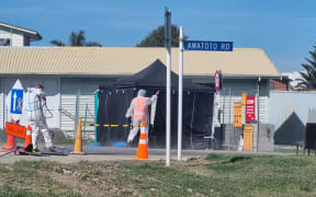 The checkpoint on Awatoto Road in Napier into the industrial zone. People have to wear PPE and masks, and be authorised to enter.