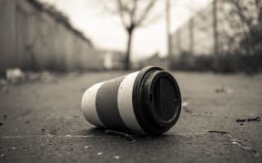 coffee cup rubbish