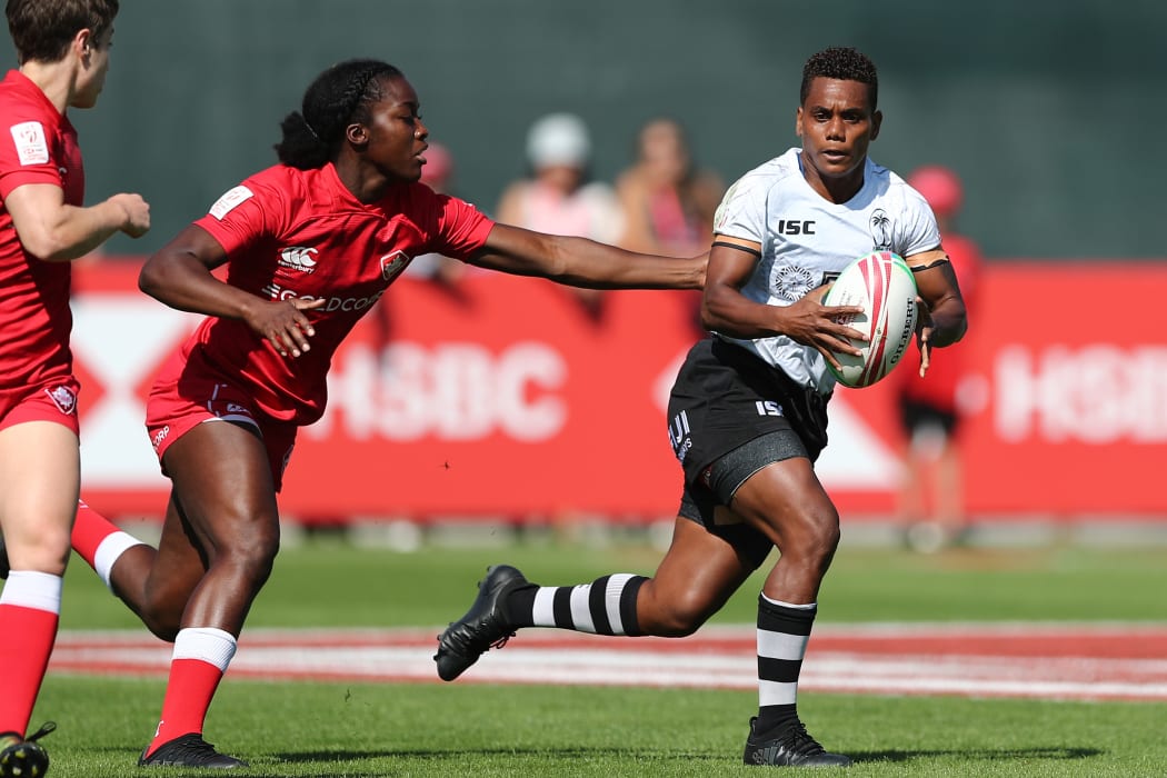 Fiji's Roela Radiniyavuni scored two tries on day one.