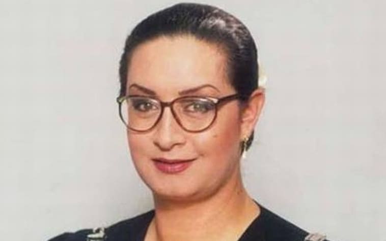 Georgina Beyer's official portrait as Mayor of Carterton.