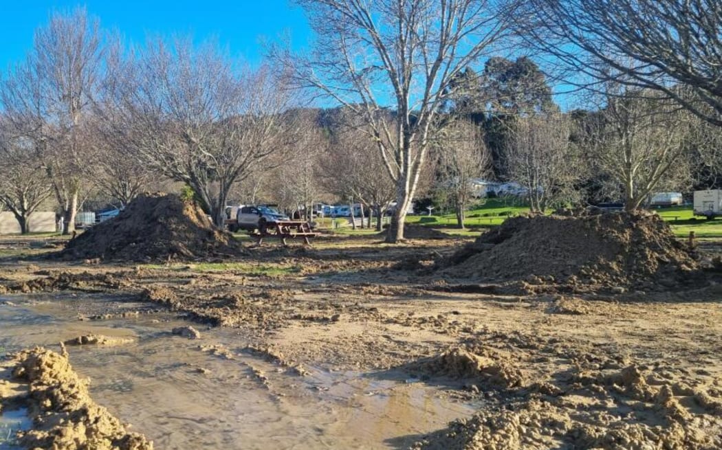 Bethany Park Campground manager Roger Armstrong said the flood left 150mm of mud across parts of the camp.