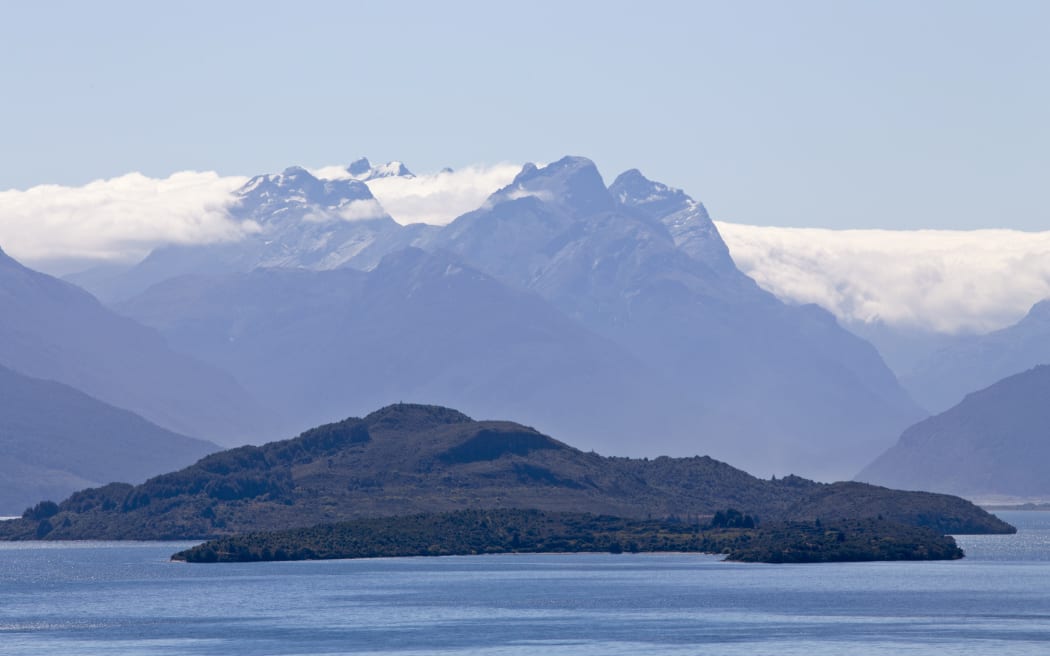 Lake Wakatipu Glenorchy Scenic Drive New Zealand