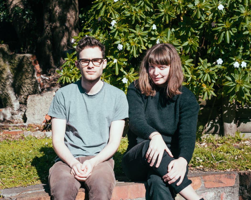 Darian Woods and Lucy Botting pair have just released a new mini-album titled Willow Peak, on Lil’ Chief records.