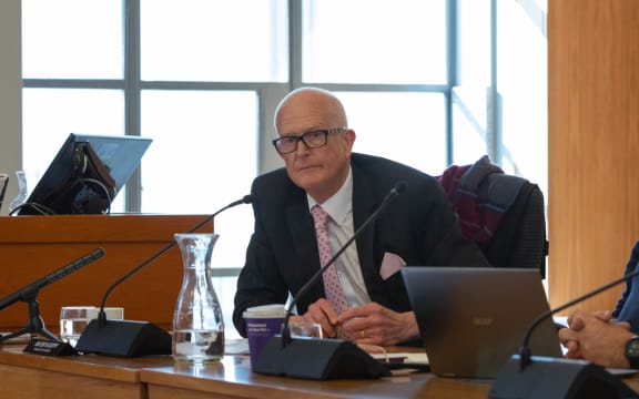 An independent report reveals Wellington Water staff took four months to tell the region's councils about an error in budgeting advice, which has left the councils with a bill of $51 million over three years.