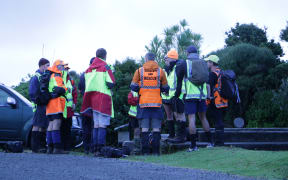 Police and volunteer search and rescue staff preparing to search for missing Auckland woman Kim Bambus.