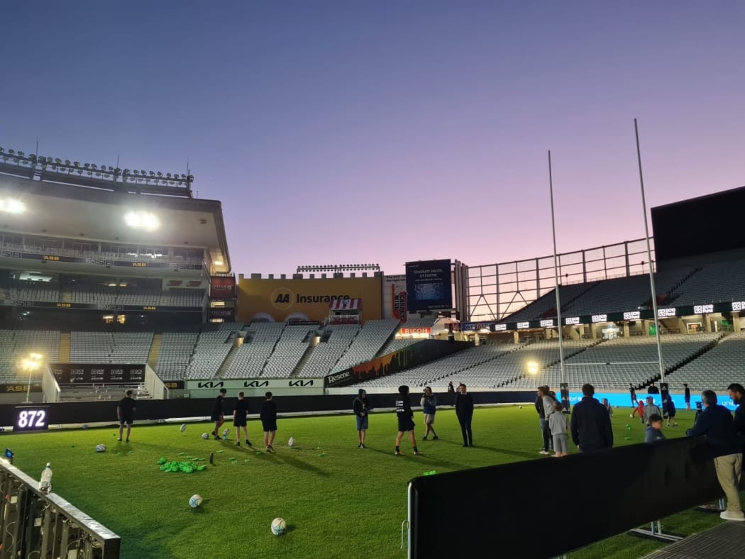 Dan Carter is undertaking a 24-hour kickathon at Eden Park to raise funds for UNICEF's water and hygiene programme in the Pacific.