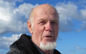 Cliff Barnes.
