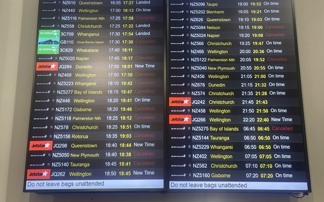 Weather delays at Auckland Airport