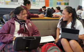 Tamaki College students Loma Pepa and Alisi Pau'uvale