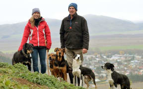 Steph Tweed and Roger Tweed with Grit, Gemma, Cooper, Price and Rose in 2016.