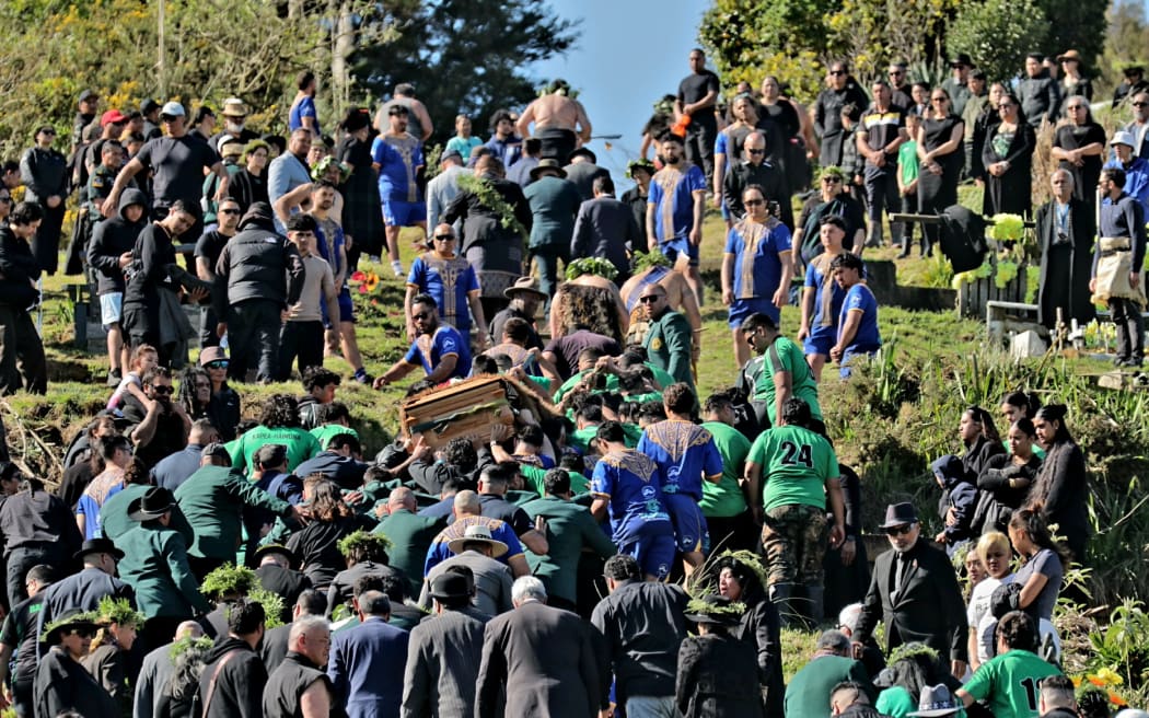 Kiingi Tuheitia is laid to rest at Taupiri maunga