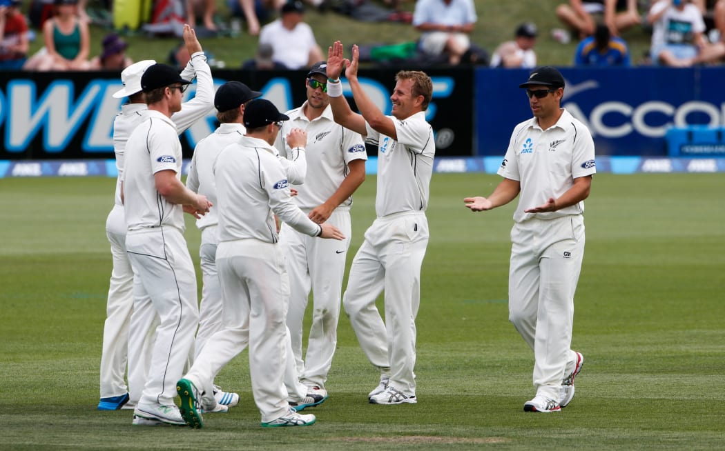 Neil Wagner and Black Caps celebrate a wicket against Sri Lanka in 2014.