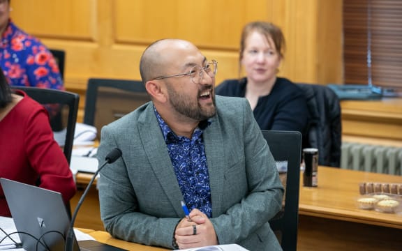 Green MP Lawrence Xu-nan enjoying the Justice Committee's annual review hearing of the Ministry of Justice, during Scrutiny Week.