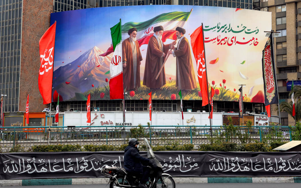 Hopes dim for swift end to Iran war after Trump speech, oil prices surge |  RNZ News