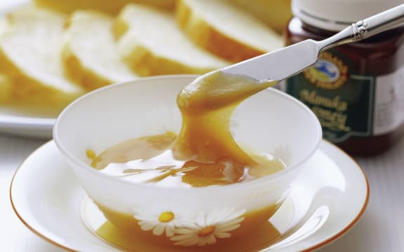 Manuka honey (generic)