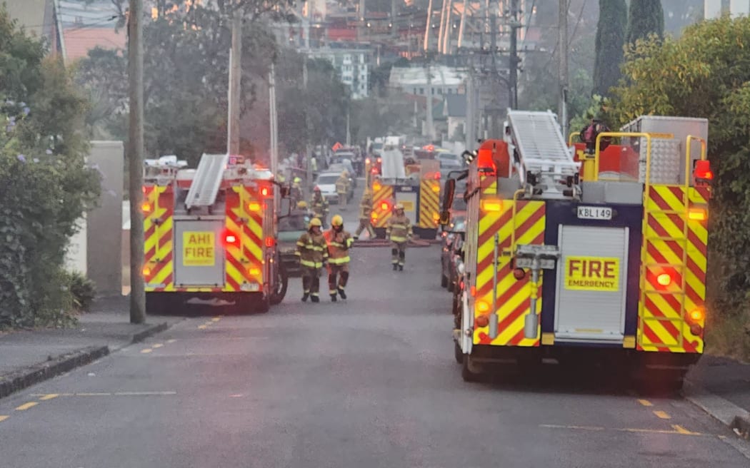 Crews respond to a fire in Parnell, Auckland on Sunday 7 April.