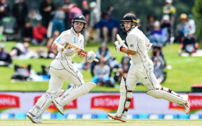 Henry Nicholls and Tom Latham bat during the second Test against Sri Lanka.