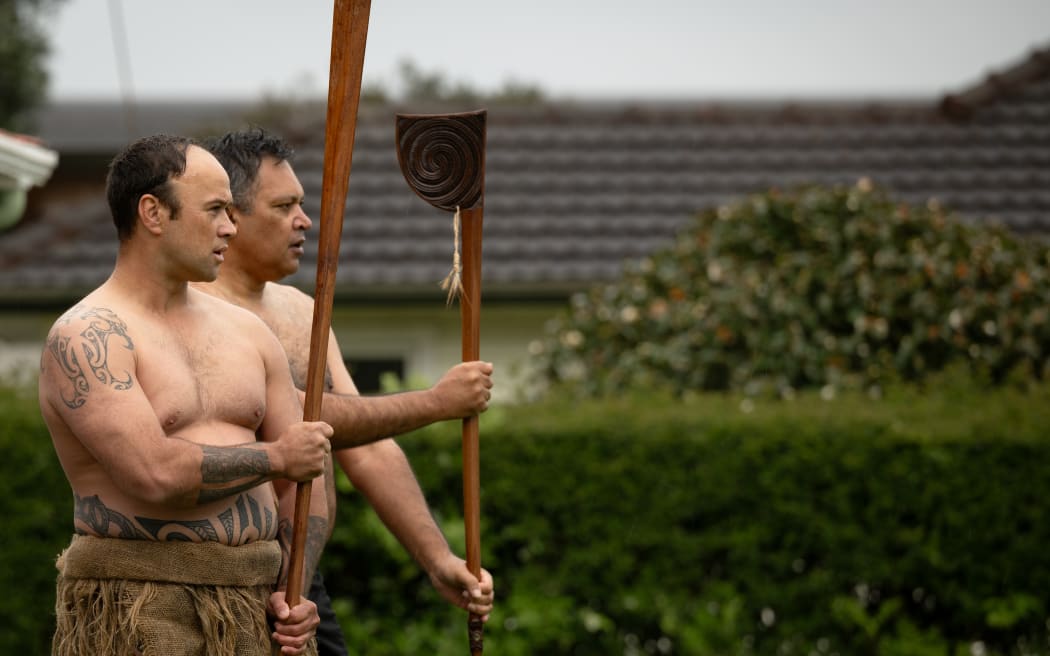 Group photo of NZDF personnel and the Waitangi Tribunal team at the Claimant Hearing (Week 4) at the Wairaka Marae, Whakatāne.