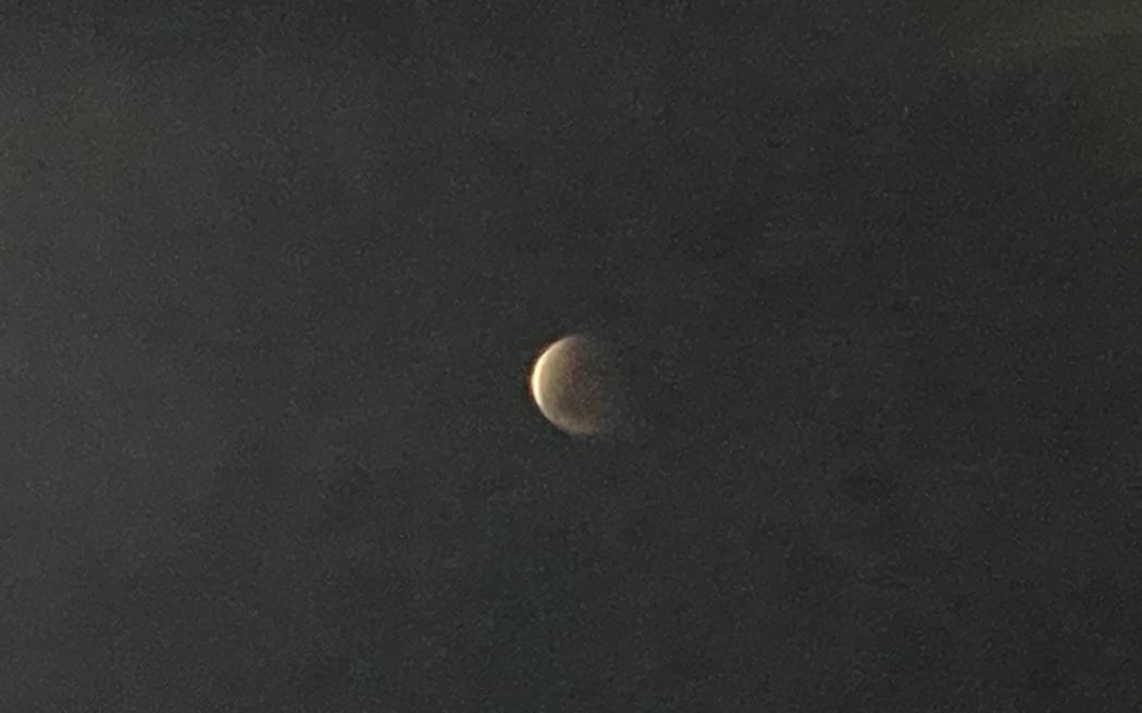 The lunar eclipse (blood moon).