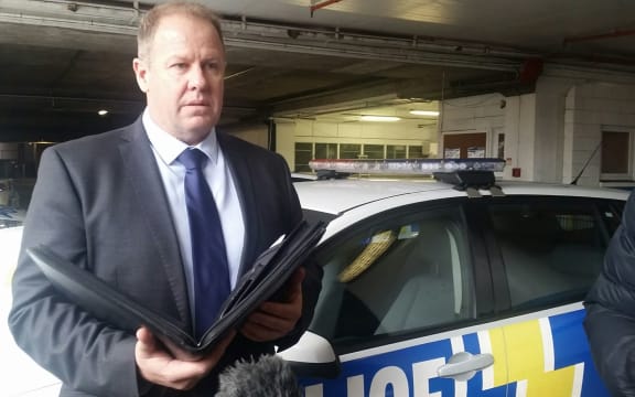 Detective senior sergeant Glenn Baldwin speaks to media about the Point Chev attack.