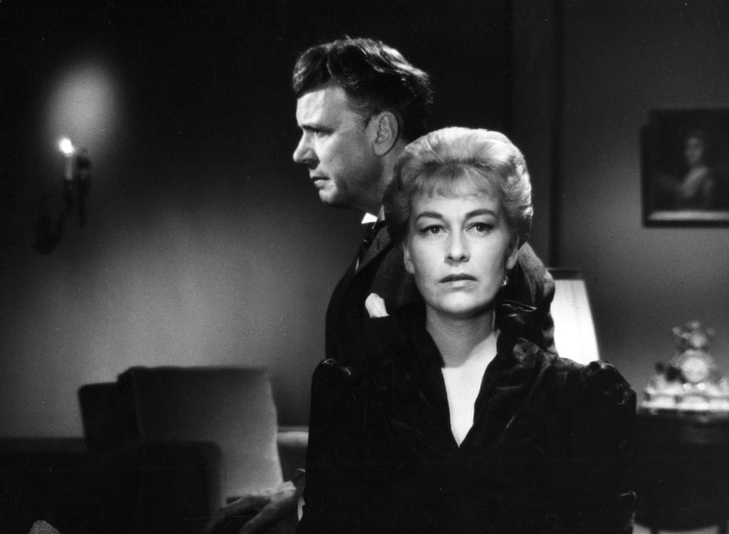 Poet Lidman (Ebbe Rode) and unfulfilled housewife Gertrud (Nina Pens Rode) contemplate what might have been in Gertrud (1964)