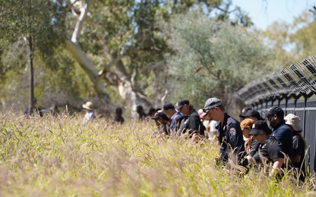 Australian police believe missing girl Sharon Granites still alive, as  search continues into third day in Alice Springs | RNZ News
