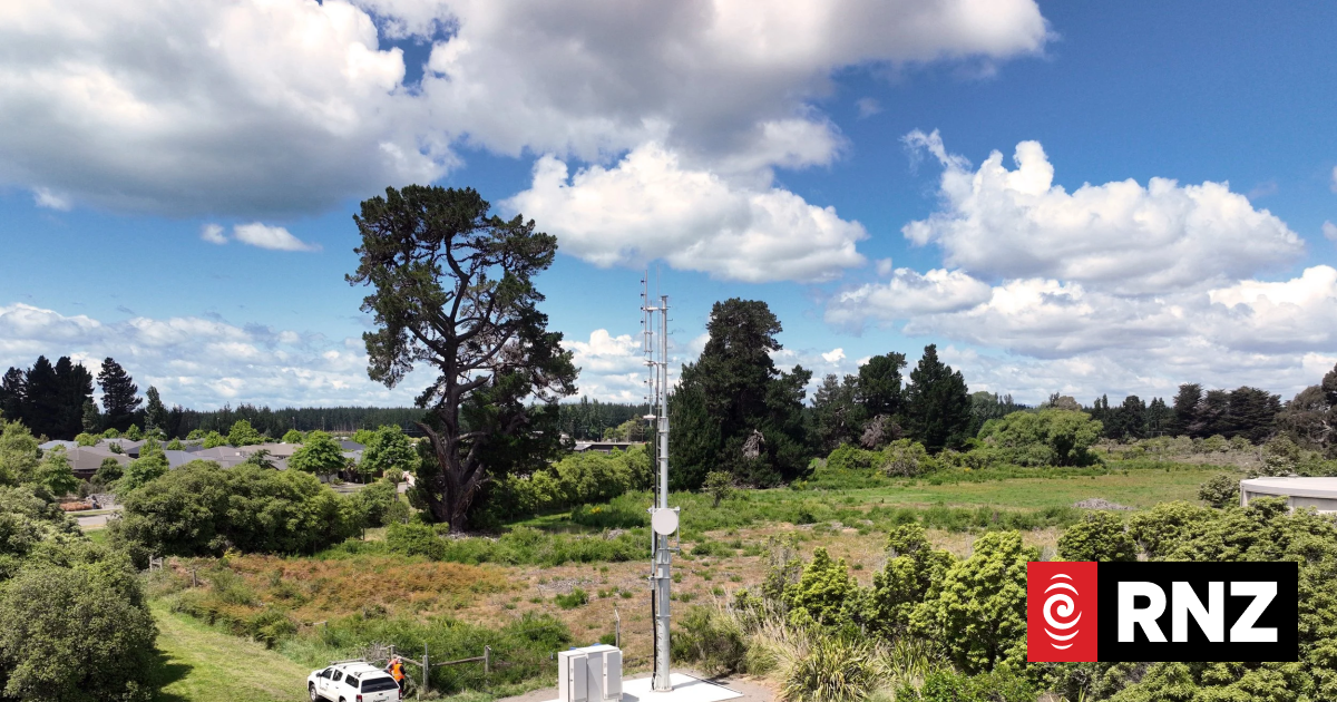 Radio rollout of communications system for first responders delayed