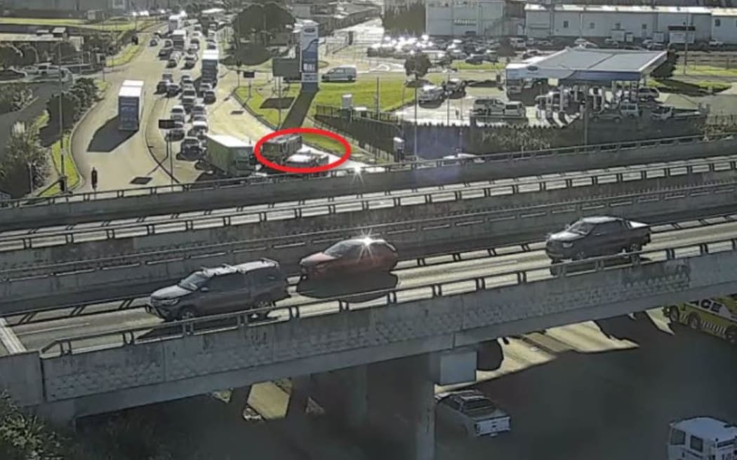 The southbound on-ramp from Cavendish Dr to  Auckland's Southern Motorway (SH20) was closed as a truck carrying glue crashed on Roscommon Road.