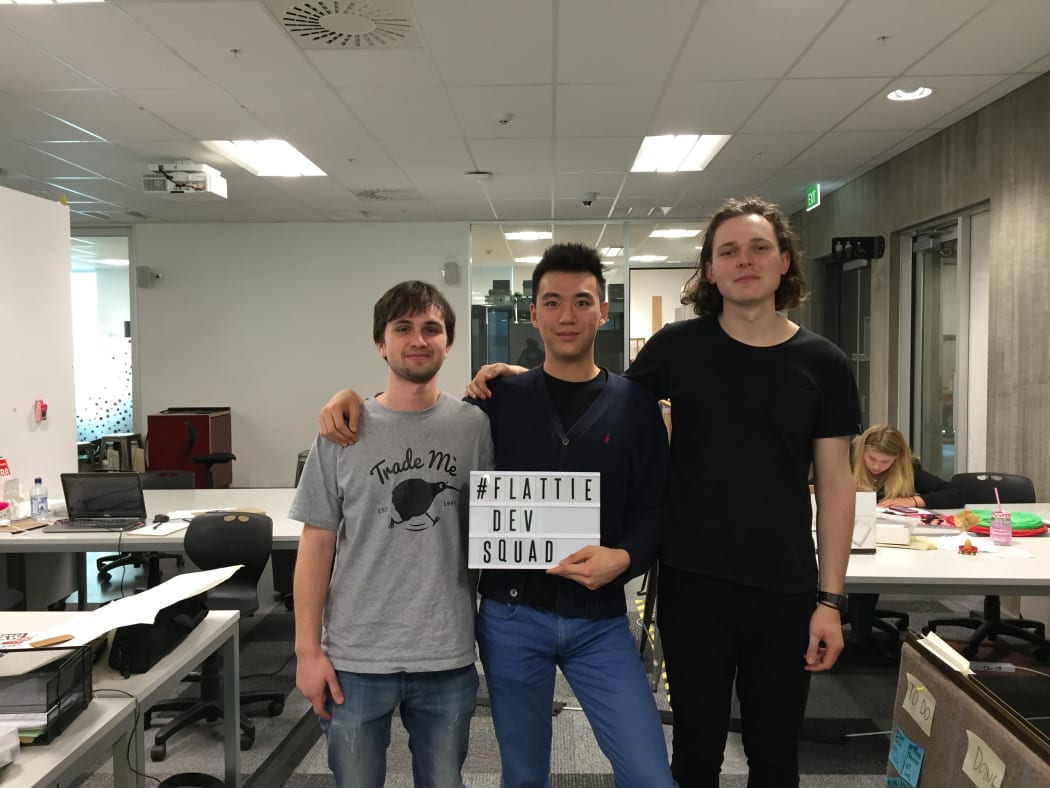 Julian de Villiers (l), Walt Lim and Matvey Tarchutkin(r) who developed www.flattie.space