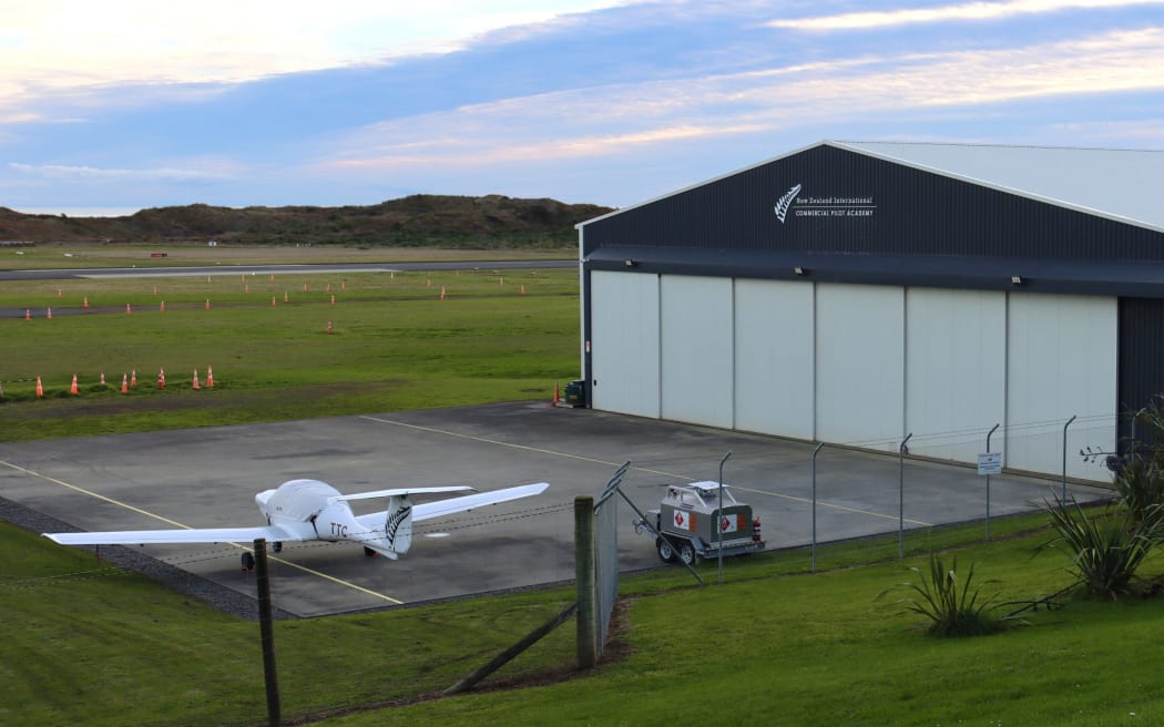 A statutory clampdown requires Whanganui's beleaguered international pilot academy to stop enrolling new students or issuing new offers of place.