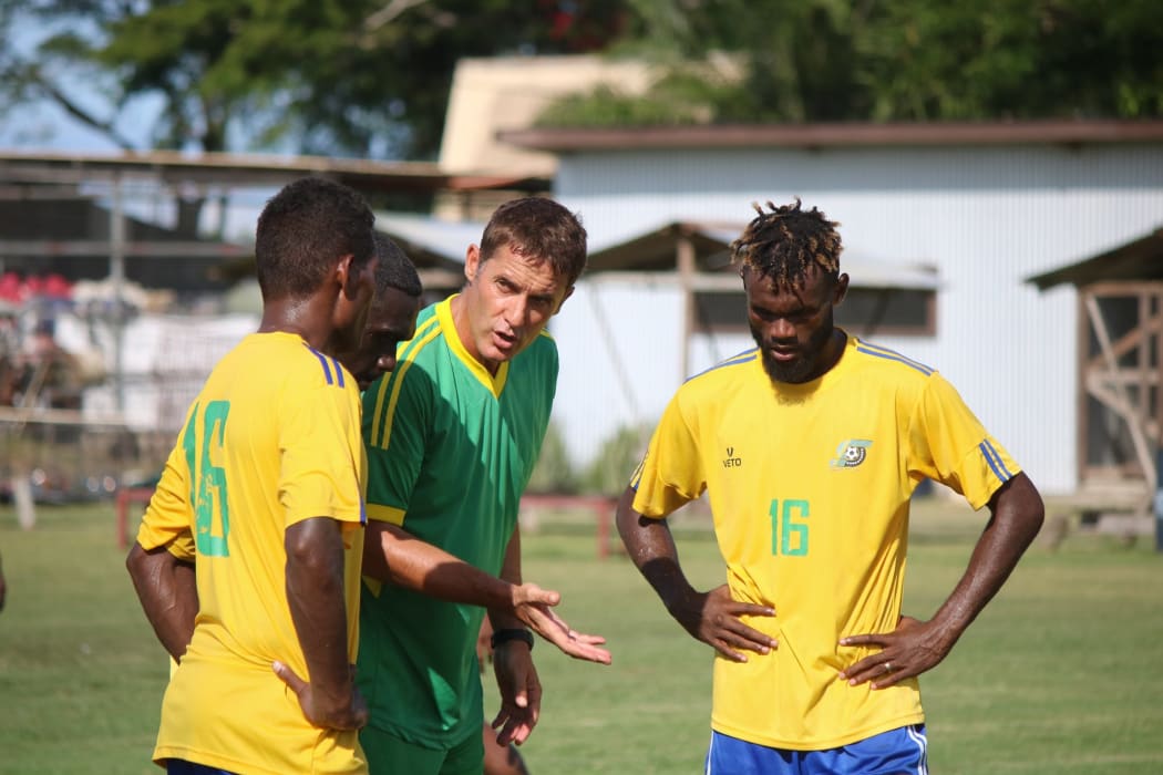 Solomon Islands football coach Felipe Vera-Arango issues instructions.