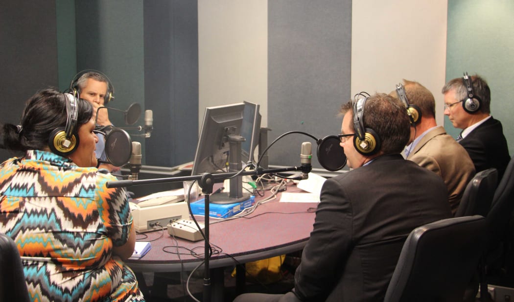 (L-R) Nanaia Mahuta, Guyon Espiner, Grant Robertson, Andrew Little and David Parker in Radio New Zealand's Auckland studio.