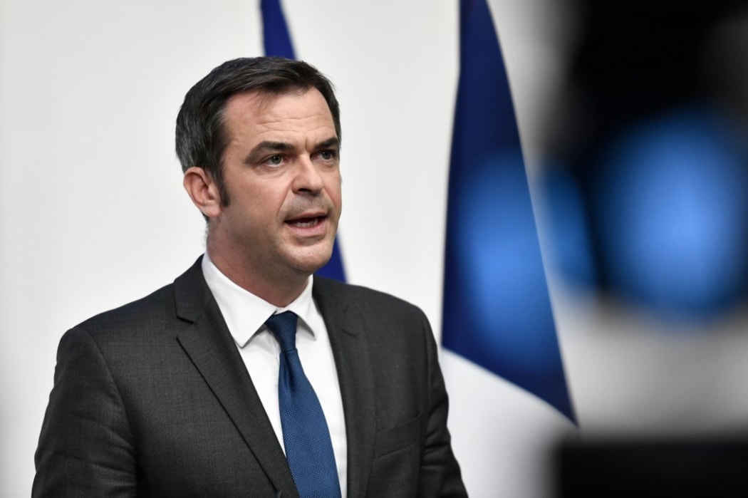French Health Minister Olivier Veran speaks during his weekly press conference on the Covid-19 pandemic in Paris on November 5, 2020.