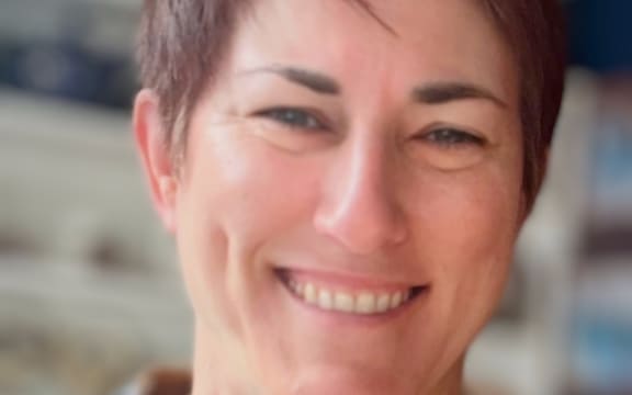 Maria Treadway teaches academic English at the University of Auckland.