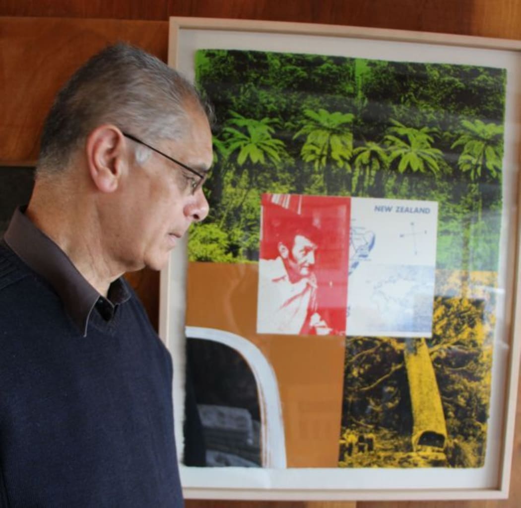 Jonathan Mane-Wheoki and an Ian Scott lithograph.