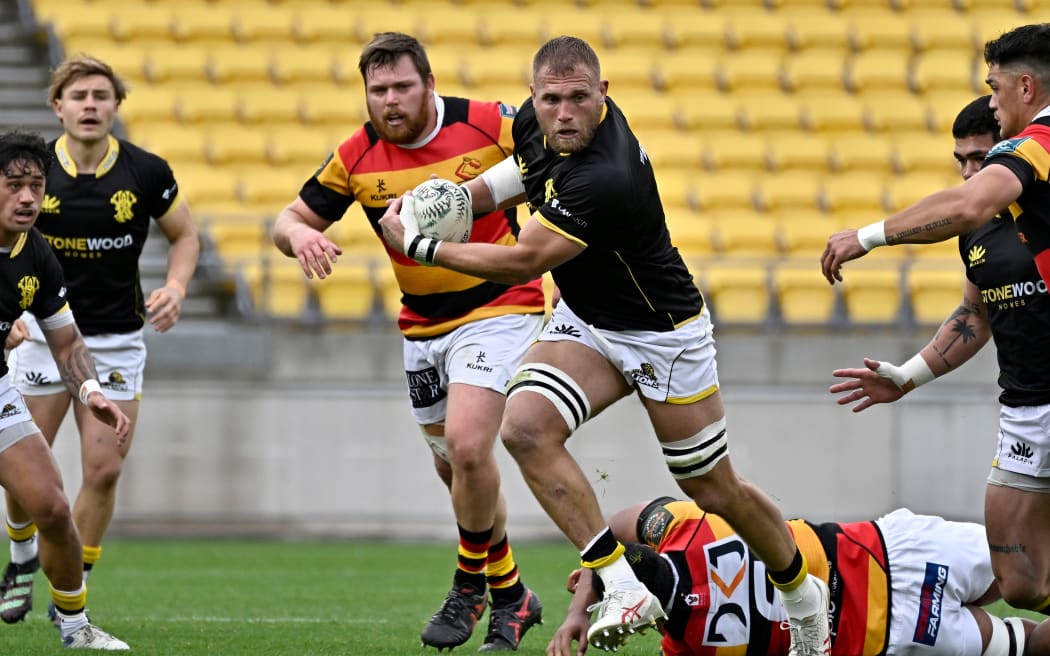 Brad Shields of Wellington charges forward during the NPC quarter-final against Waikato.