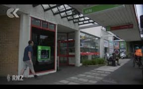 Sending mail and paying bills will change when NZ Post shops shut