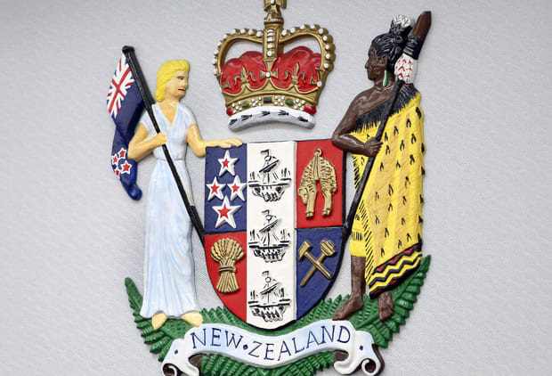 120514. Photo Diego Opatowski / RNZ. Coat of arms. Court