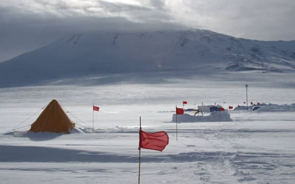 Antarctic field camp
