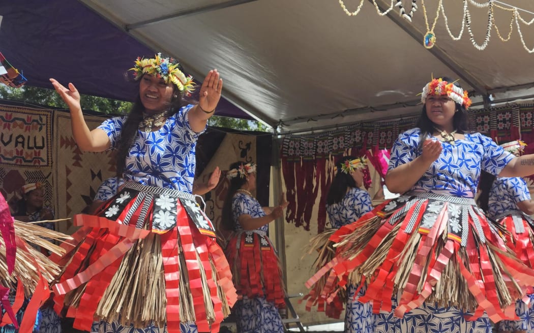 In pictures: Thousands turn out for Auckland's Pasifika Festival | RNZ News