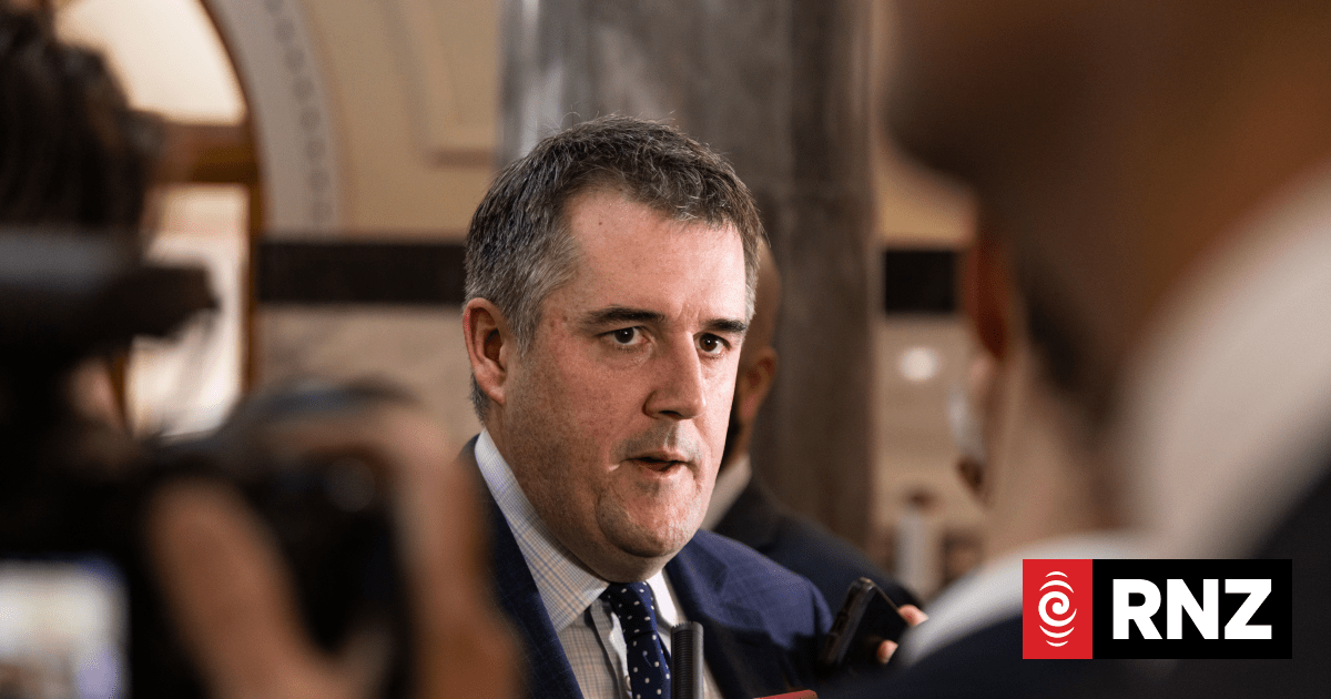 Government giving community organisations $14.5 million to support people experiencing homelessness