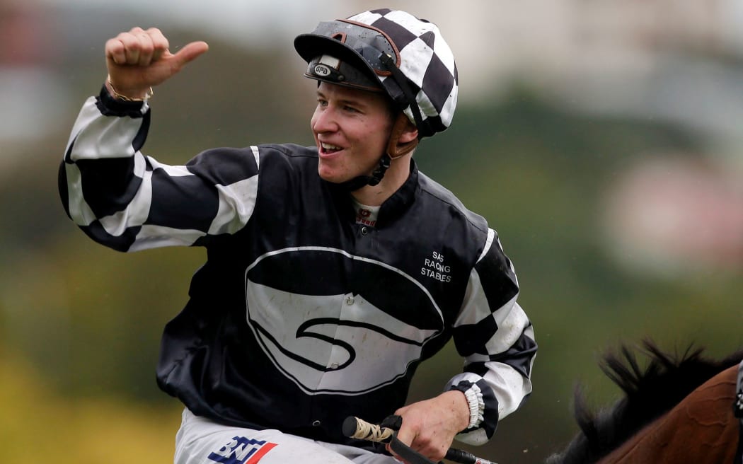 James McDonald winning the Stella Artois Auckland Cup on Shez Sinsational.