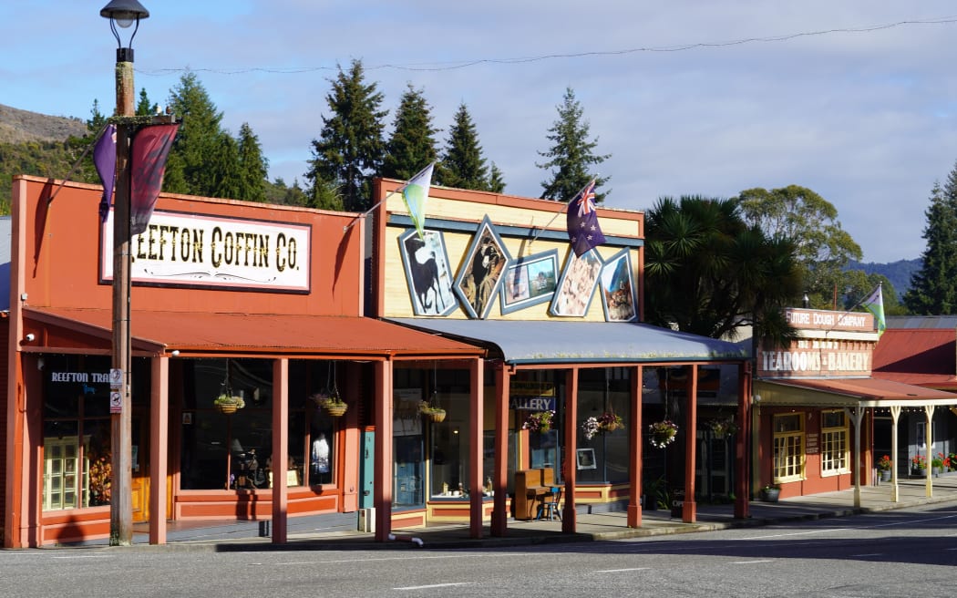Reefton's town centre has a number of historic buildings from its days as a centre for mining.