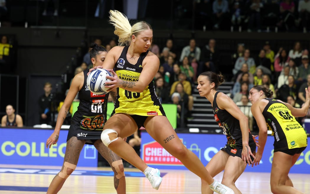 Pulse’s Khiarna Williams during the ANZ Premiership Wellington Pulse vs Magic netball match at the TSB Arena in Wellington. 20 April 2024. © Copyright image by Marty Melville / www.photosport.nz