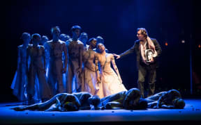 A scene from Orphee et Eurydice at Chicago Lyric Opera
