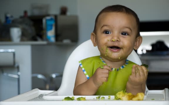 baby-led weaning