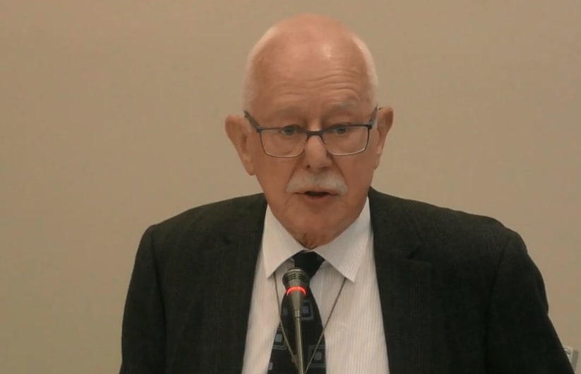 Dr Oliver Sutherland.